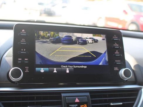 Used 2022 Honda Accord Sport Special Edition image 13