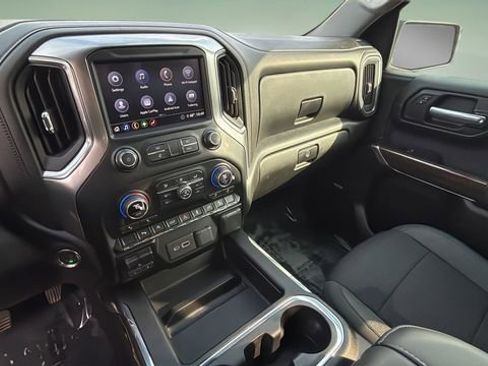 Used 2020 Chevrolet Silverado 1500 LT Trail Boss image 24