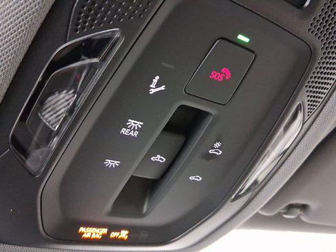 New 2025 Audi Q5 Premium Plus image 17