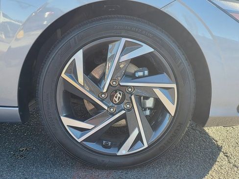 Certified 2025 Hyundai Elantra Sport image 6