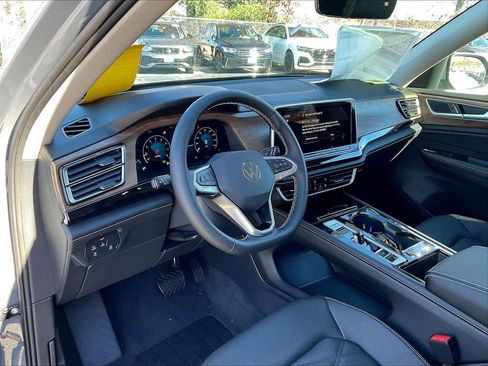 New 2026 Volkswagen Atlas SE AWD/4WD image 9