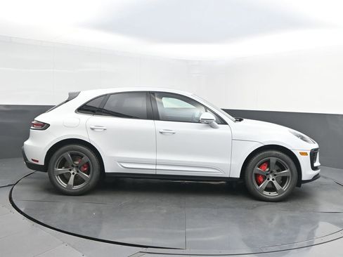 New 2026 Porsche Macan S image 8