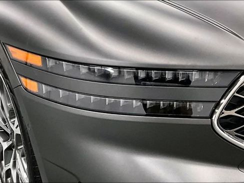 Used 2024 Genesis G90 3.5T image 35