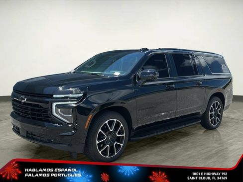 New 2026 Chevrolet Suburban RST w/ Advanced Technology Package AWD/4WD image 2
