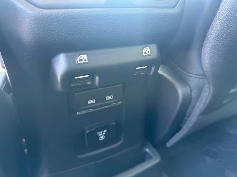 Used 2026 Jeep Wrangler Unlimited Rubicon AWD/4WD image 61