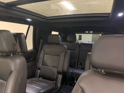 Used 2021 Chevrolet Tahoe Z71 w/ Rear Media and Nav Package image 16