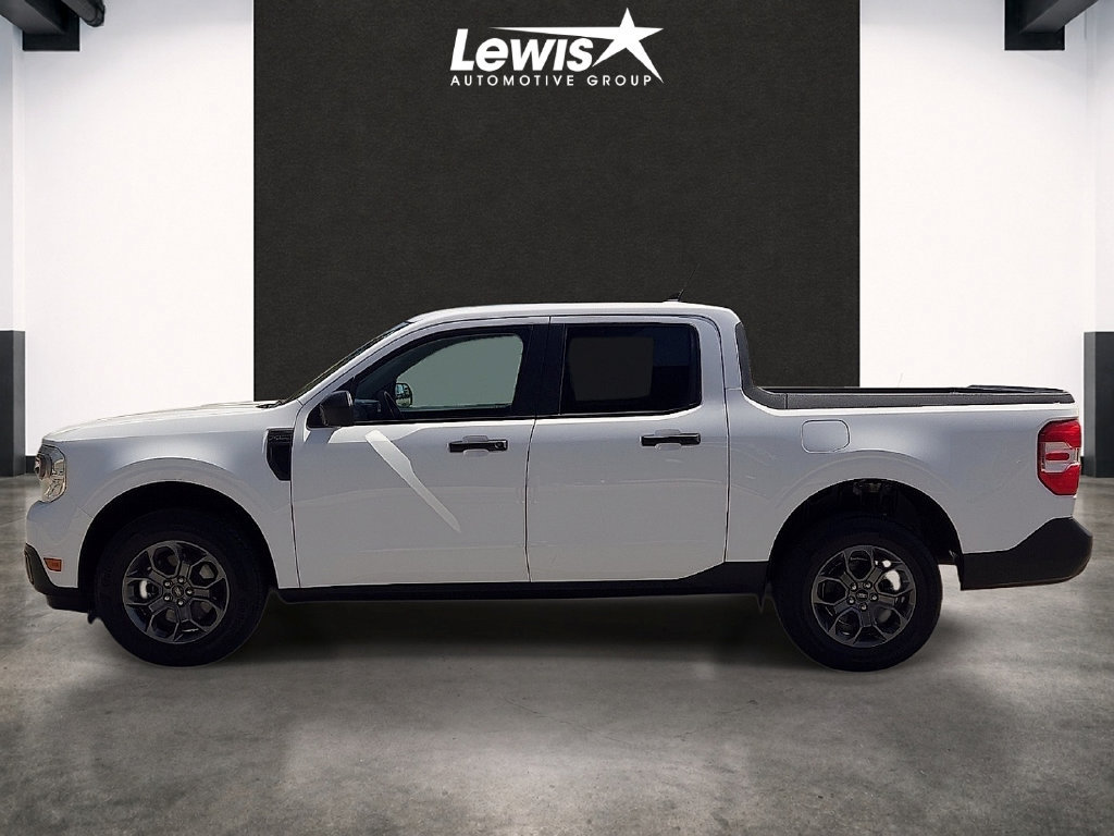 Used 2024 Ford Maverick XLT FWD image 2