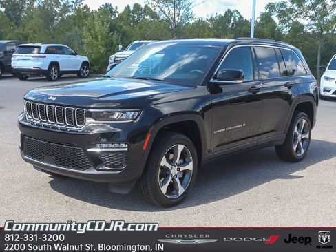 New 2025 Jeep Grand Cherokee Limited image 2