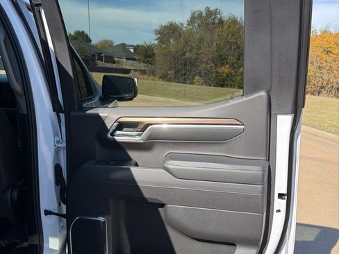 Used 2025 Chevrolet Silverado 1500 LT w/ Safety Package image 47