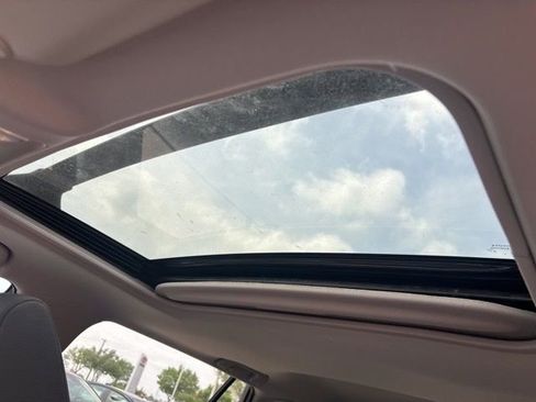 Used 2025 Toyota RAV4 XLE w/ Convenience Package image 10