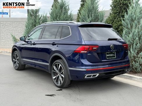 Used 2022 Volkswagen Tiguan SEL R-Line AWD/4WD image 4