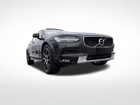 Used 2020 Volvo V90 T6 Cross Country AWD/4WD image 49