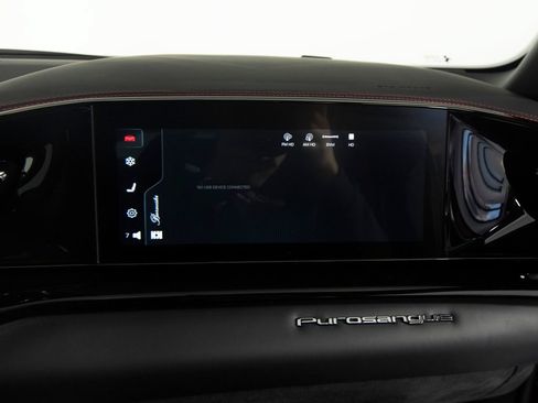 Used 2025 Ferrari Purosangue AWD/4WD image 32