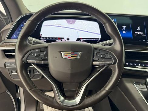 Used 2021 Cadillac Escalade ESV Sport w/ Driver Assist Tech Package RWD image 24