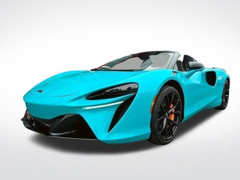 Used 2025 McLaren Artura Spider image 27