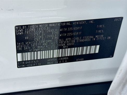 Certified 2025 Toyota RAV4 XLE w/ Weather Package image 31