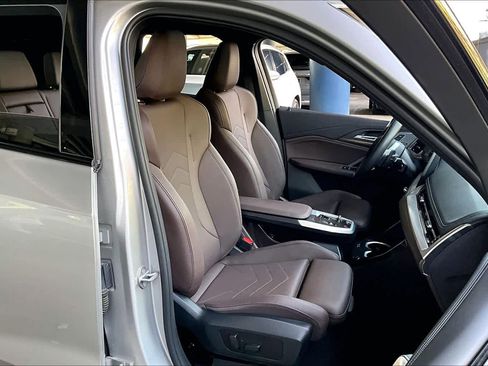 Used 2023 BMW X1 xDrive28i w/ Premium Package image 8