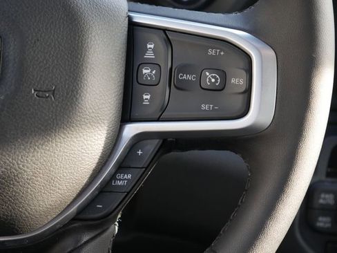 Used 2025 RAM 1500 Big Horn AWD/4WD image 15