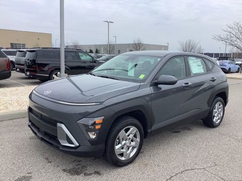 Certified 2026 Hyundai Kona SE image 35