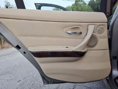 Used 2009 BMW 328i xDrive Wagon image 20