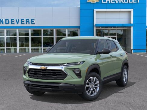 New 2026 Chevrolet TrailBlazer LS image 6