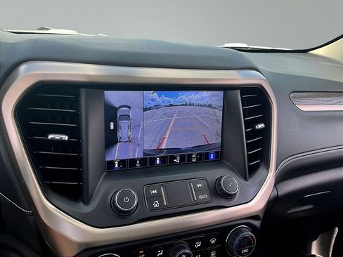 Used 2023 GMC Acadia Denali w/ Black Diamond Edition AWD/4WD image 16