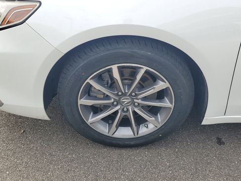 Used 2020 Acura TLX w/ Technology Package image 38