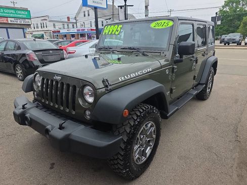 Used 2015 Jeep Wrangler Unlimited Rubicon w/ Dual Top Group AWD/4WD image 4