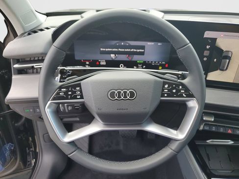 New 2026 Audi Q3 quattro 2.0T AWD/4WD image 30
