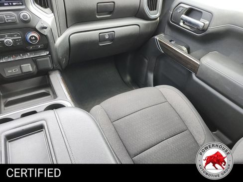 Used 2021 Chevrolet Silverado 1500 RST w/ Z71 Off-Road Package AWD/4WD image 18