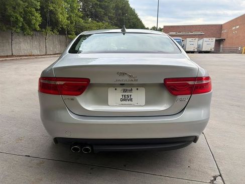 Used 2017 Jaguar XE Premium AWD/4WD image 3