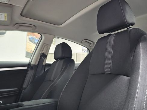 Used 2017 Honda Civic EX image 11