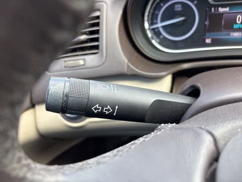 Used 2015 Buick Regal Premium image 16