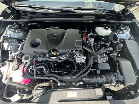 Used 2026 Toyota Camry SE w/ Multimedia Upgrade Package FWD image 33