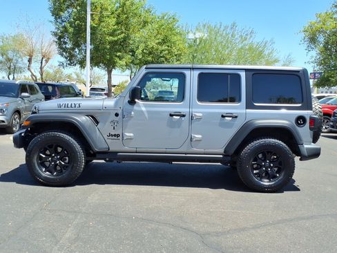 Used 2020 Jeep Wrangler Unlimited Sport AWD/4WD image 2