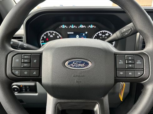 New 2026 Ford F250 XL w/ XL Chrome Package image 19