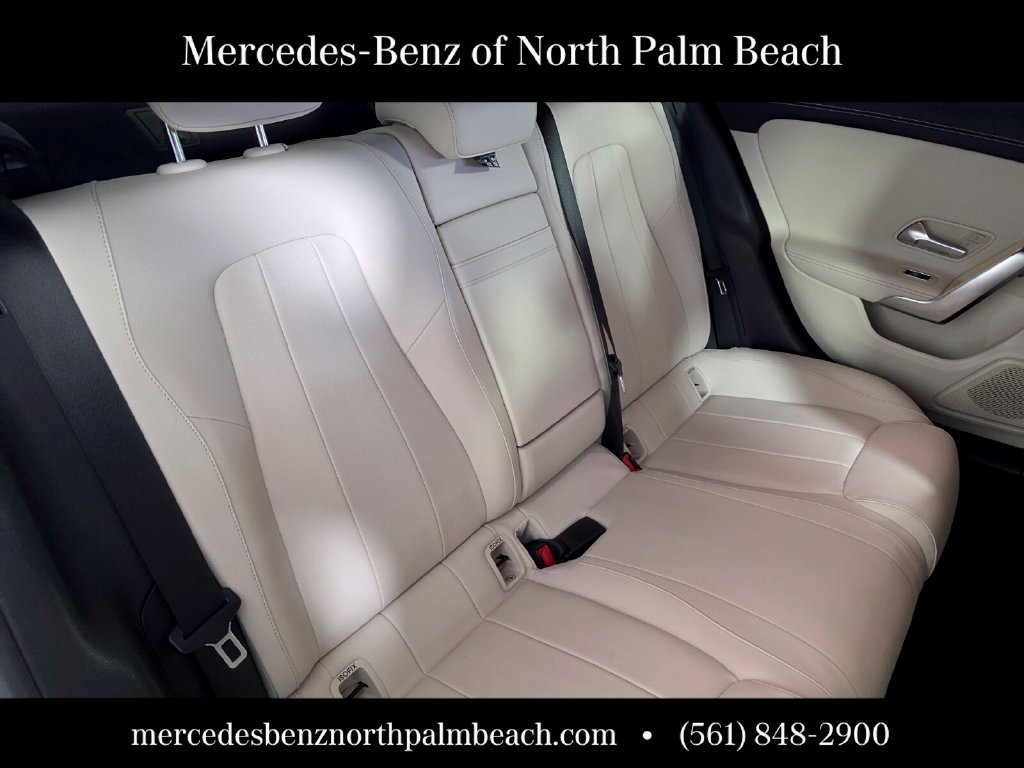 Used 2021 Mercedes-Benz CLA 250 image 25