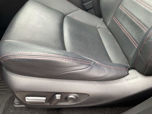 Used 2022 Toyota RAV4 XSE w/ Premium Package image 27