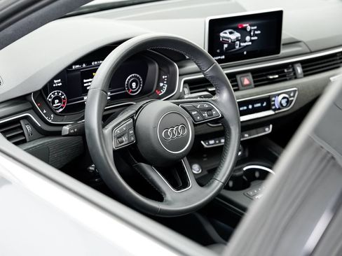 Used 2018 Audi A4 2.0T Premium Plus w/ Premium Plus Package AWD/4WD image 9