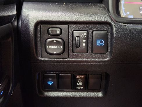 Used 2021 Toyota 4Runner TRD Off-Road Premium AWD/4WD image 43