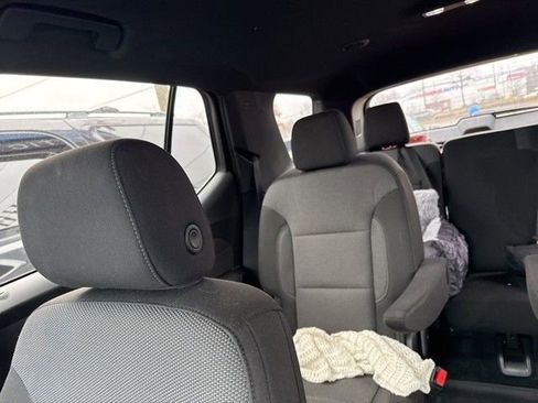 Certified 2023 Chevrolet Traverse LT image 5