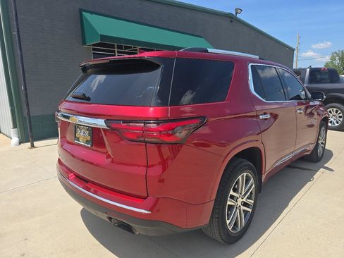 Used 2023 Chevrolet Traverse High Country w/ LPO, Floor Liner Package AWD/4WD image 9