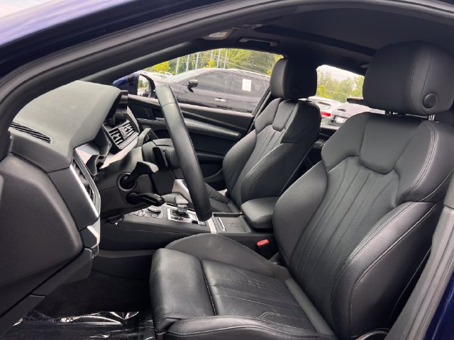 Used 2020 Audi Q5 2.0T Premium w/ Titanium Sport Package AWD/4WD image 12