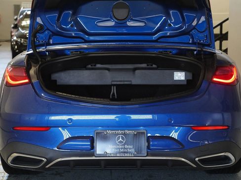 New 2026 Mercedes-Benz CLE 300 4MATIC Cabriolet image 37