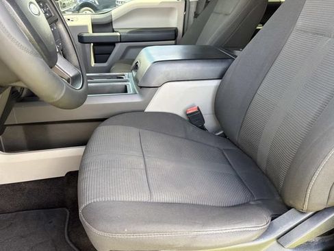 Used 2018 Ford F150 XL w/ Equipment Group 101A Mid RWD image 19