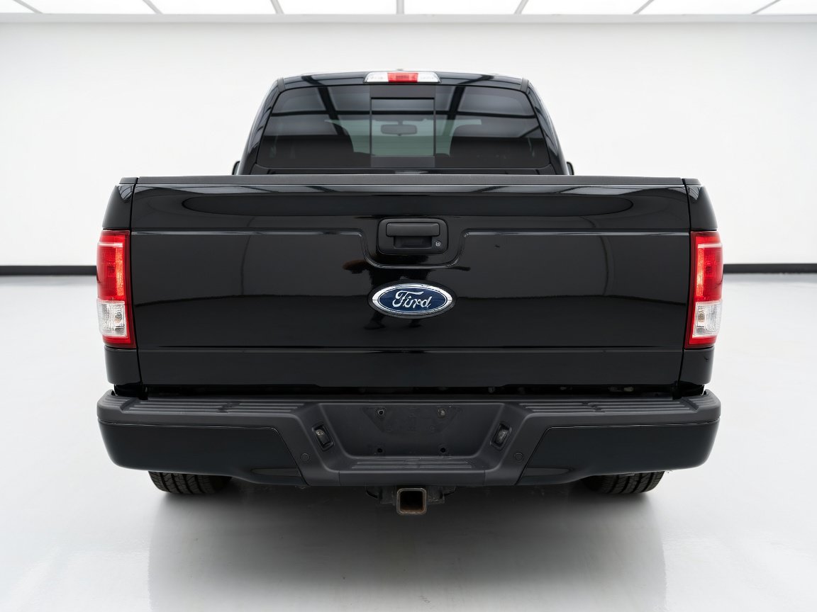 Used 2016 Ford F350 Lariat w/ Lariat Ultimate Package AWD/4WD image 5