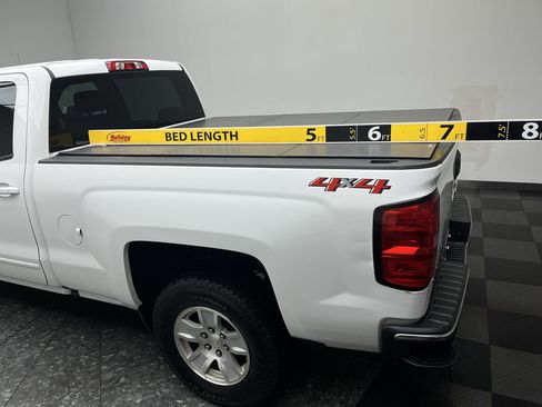 Used 2018 Chevrolet Silverado 1500 LT image 24