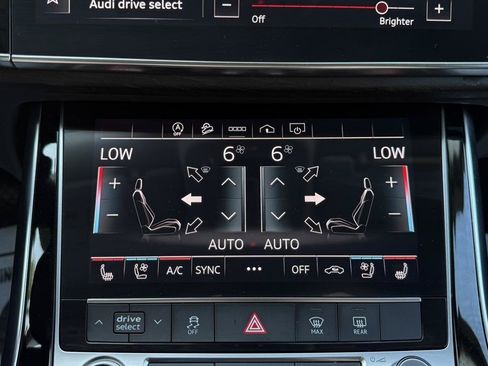 Used 2023 Audi Q8 Premium Plus w/ Premium Plus Package AWD/4WD image 55