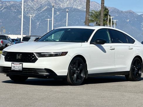 Used 2024 Honda Accord Sport image 8