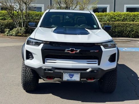 New 2026 Chevrolet Colorado ZR2 w/ Technology Package AWD/4WD image 2